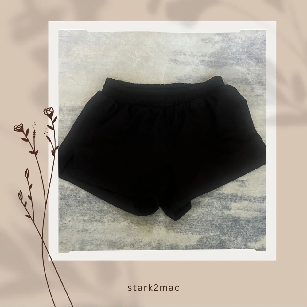 (064)Old Navy Kids Black Shorts